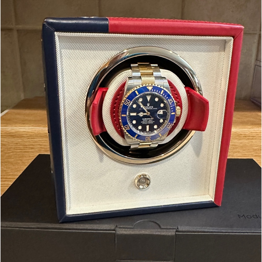 NIB Wolf American Flag Single Watch Winder